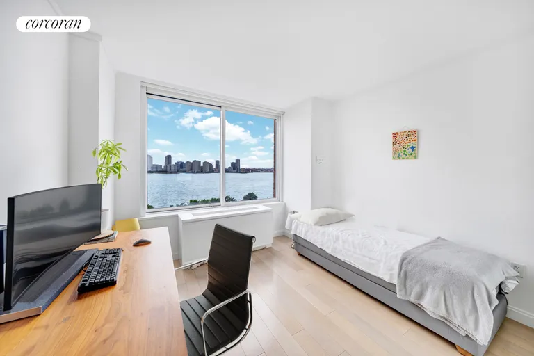 New York City Real Estate | View 212 Warren Street, 8E | room 9 | View 10