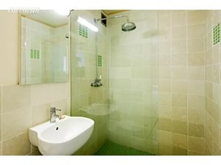 New York City Real Estate | View 14 Prince Street, 4F | room 2 | View 3