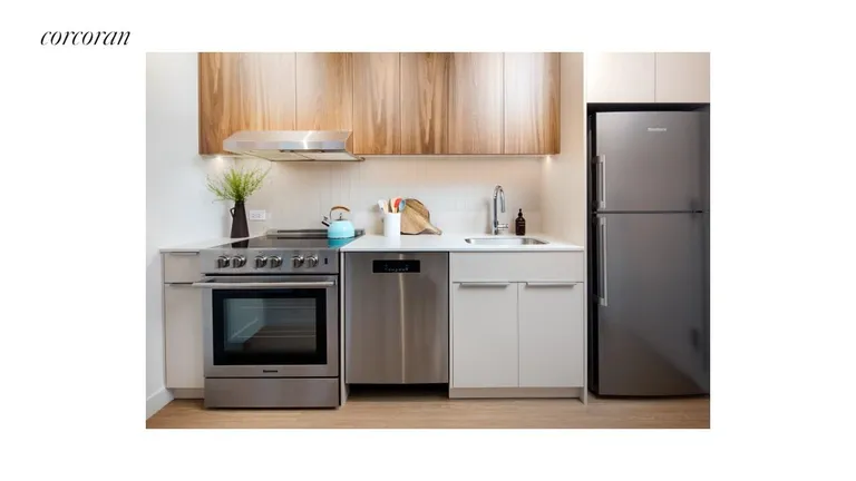 New York City Real Estate | View 30-77 Vernon Boulevard, PH804S | room 3 | View 4