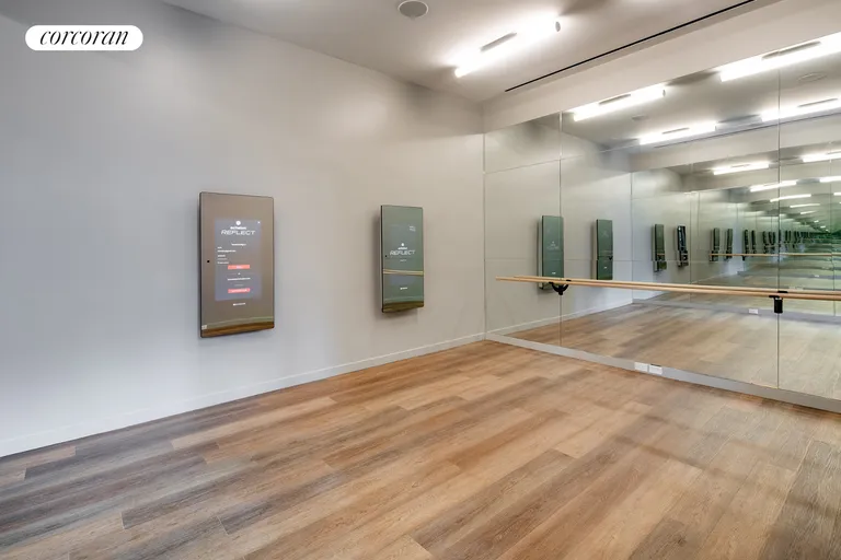 New York City Real Estate | View 30-77 Vernon Boulevard, PH804S | room 27 | View 28