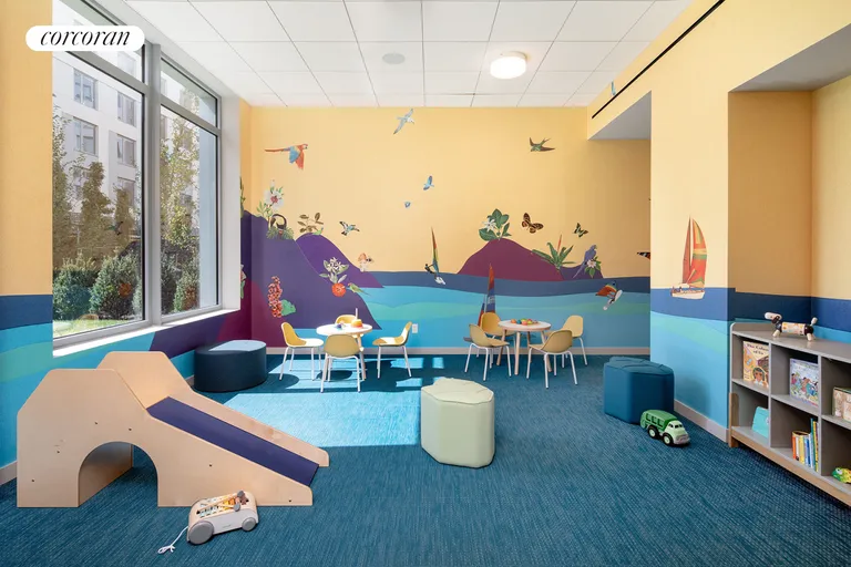 New York City Real Estate | View 30-77 Vernon Boulevard, PH804S | room 28 | View 29