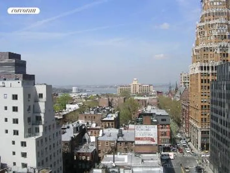New York City Real Estate | View 110 Livingston Street, 11C | River Views! | View 5