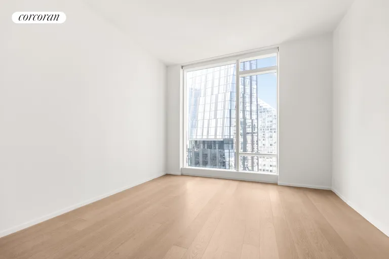 New York City Real Estate | View 30 Riverside Boulevard, 20J | room 3 | View 4