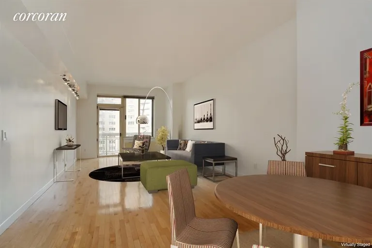 New York City Real Estate | View 170 East 87th Street, W18H | 2 Beds, 2 Baths | View 1