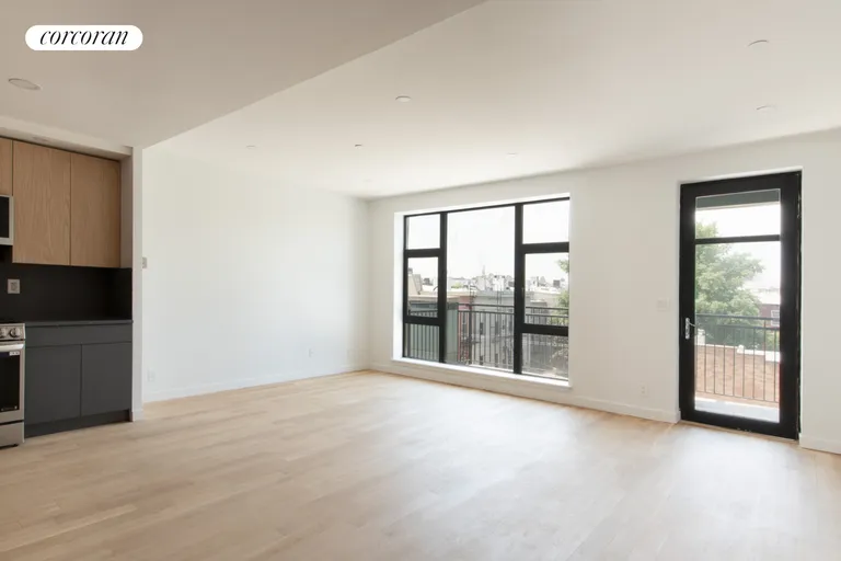 New York City Real Estate | View 130 DIAMOND STREET, 4B | room 3 | View 4