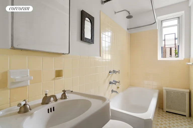 New York City Real Estate | View 250 Cabrini Boulevard, 3F | Bathroom | View 6