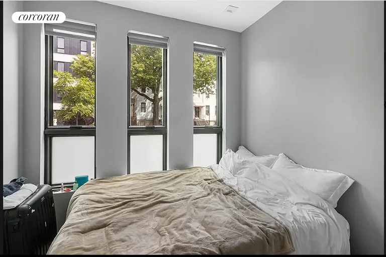 New York City Real Estate | View 568 Lafayette Avenue, 1A | room 2 | View 3