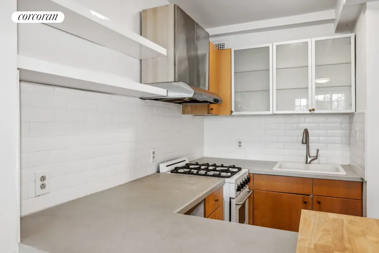 New York City Real Estate | View 101 Lafayette Avenue, 6J | Kitchen | View 3