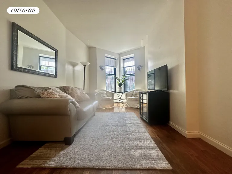 New York City Real Estate | View 417 Chauncey Street, 1A | room 2 | View 3