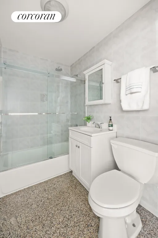 New York City Real Estate | View 338 58th Street, 1 | Full Bathroom | View 6