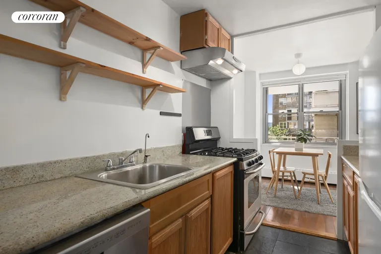 New York City Real Estate | View 303 West 66th Street, 6DE | room 2 | View 3