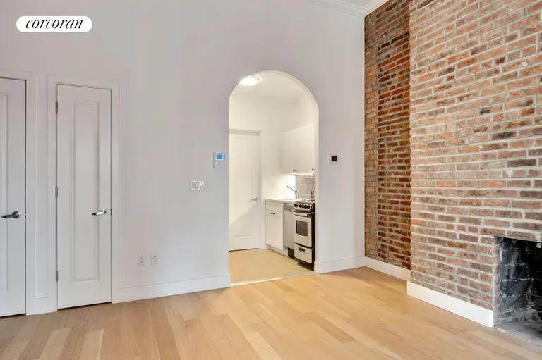 New York City Real Estate | View 141 Lexington Avenue, 1F | room 3 | View 4