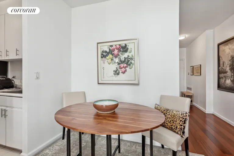 New York City Real Estate | View 350 Albany Street, 4R | Dining Area | View 3