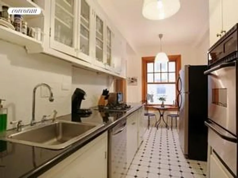 New York City Real Estate | View 250 West 94th Street, 10K | room 3 | View 4