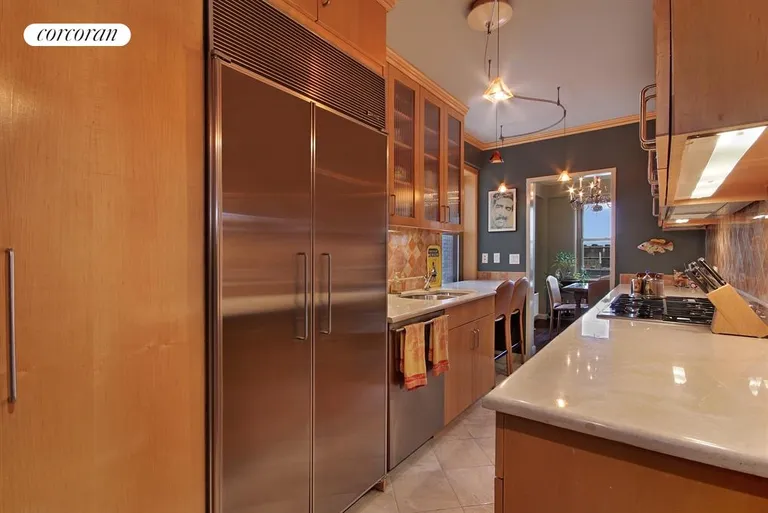 New York City Real Estate | View 525 East 86th Street, 19A | Kitchen | View 4