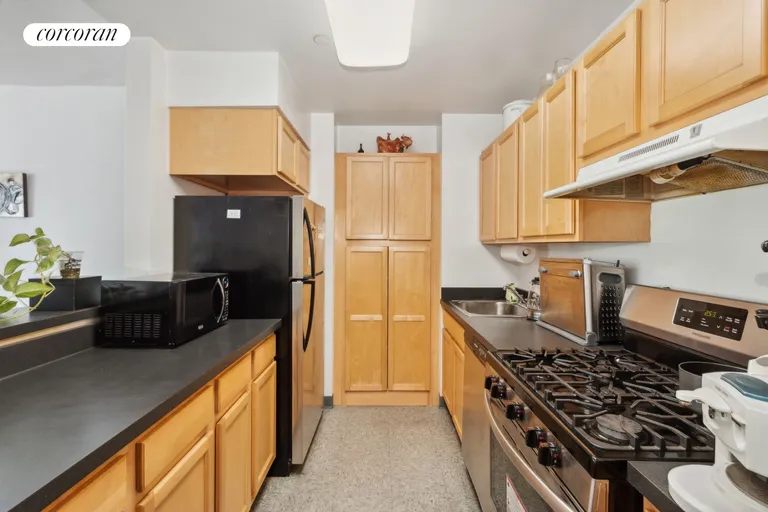 New York City Real Estate | View 1521 Bergen Street, 207 | room 2 | View 3