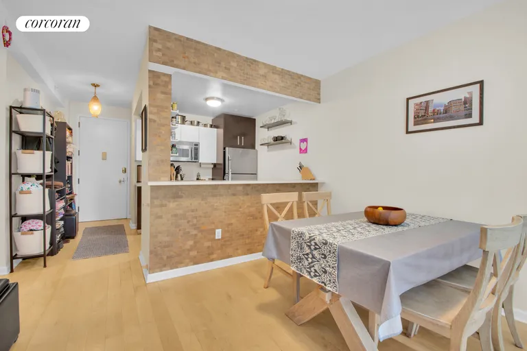 New York City Real Estate | View 13-11 Jackson Avenue, 4B | room 6 | View 7