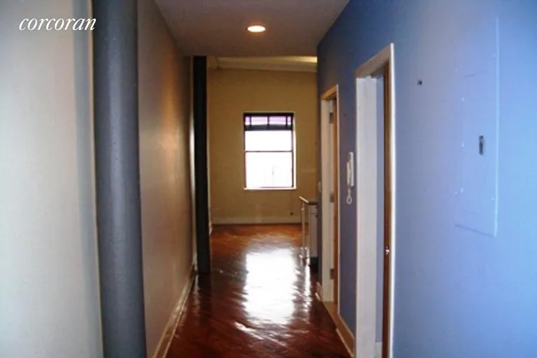 New York City Real Estate | View 85 North 3rd Street, 604 | Entrance Hallway | View 2