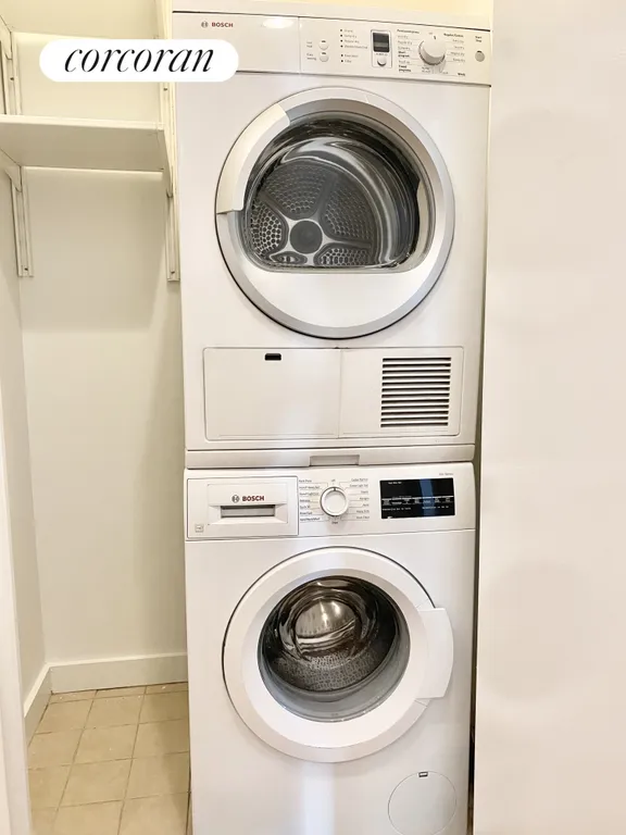 New York City Real Estate | View 323 Greene Avenue, 1B | In-Unit Washer/Dryer | View 9