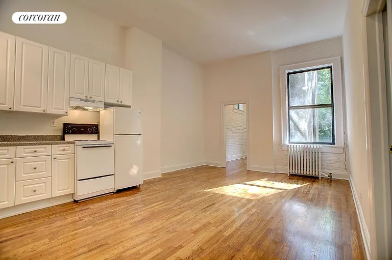 New York City Real Estate | View 304 West 30th Street, 7 | 2 Beds, 1 Bath | View 1