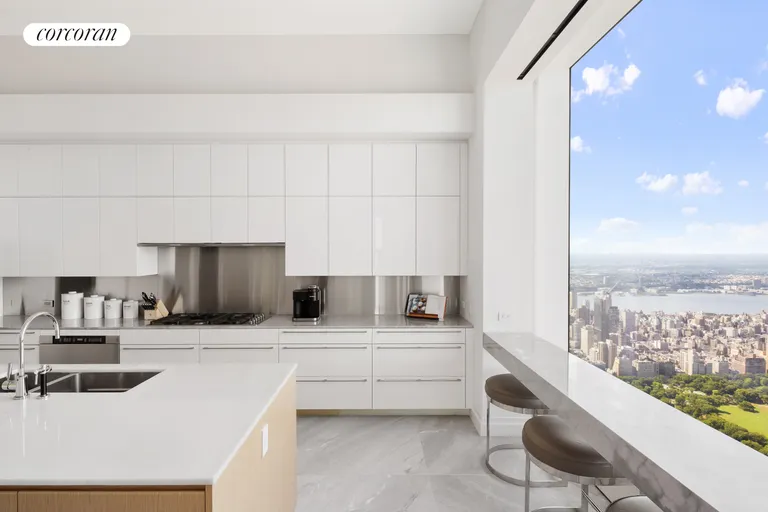 New York City Real Estate | View 432 Park Avenue, 94A | room 14 | View 15