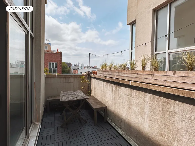 New York City Real Estate | View 158 Manhattan Avenue, 4A | room 9 | View 10