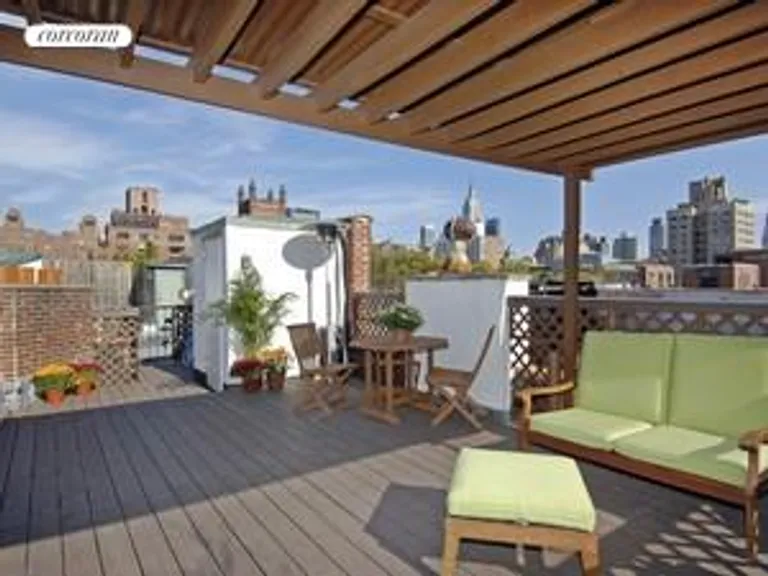 New York City Real Estate | View 434 West 20th Street, 9 | Amazing Roof Deck | View 8