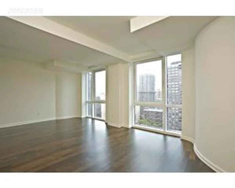 New York City Real Estate | View 340 East 23rd Street, SKYHOUSE E | 3 Beds, 3 Baths | View 1