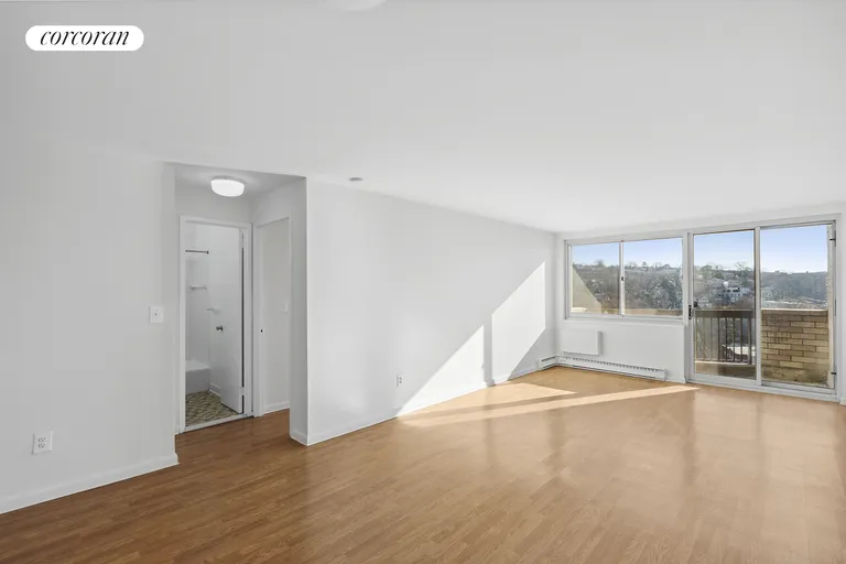 New York City Real Estate | View 1 Glenwood Avenue, 26J | 1 Bed, 1 Bath | View 1