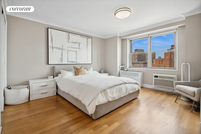 New York City Real Estate | View 310 Greenwich Street, 14H | room 1 | View 2