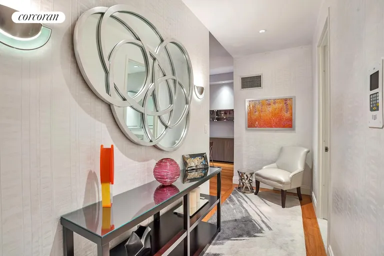 New York City Real Estate | View 33 West 56th Street, 4A | Foyer | View 16