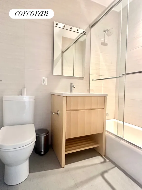 New York City Real Estate | View 215 West 10th Street, 3D | Full Bathroom | View 7