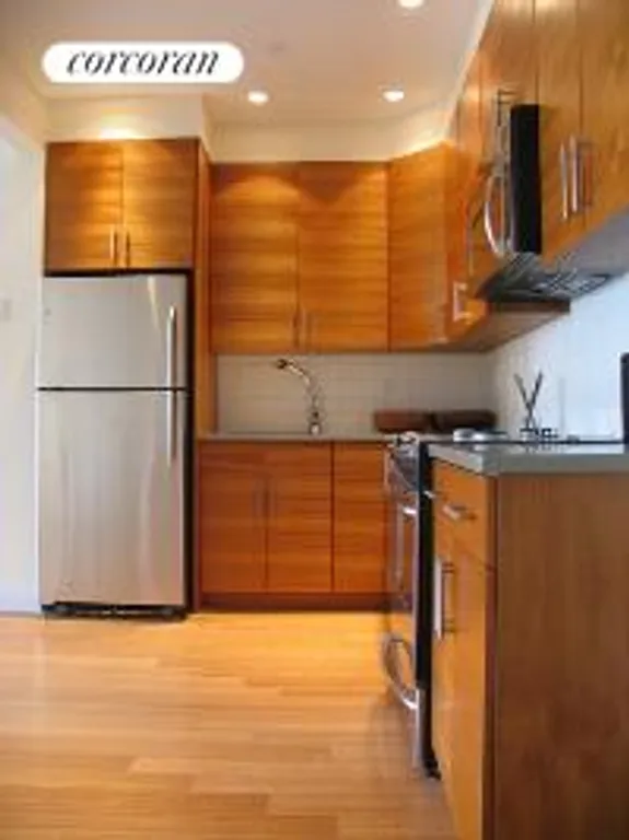 New York City Real Estate | View 11 Terrace Place, 3A | room 1 | View 2