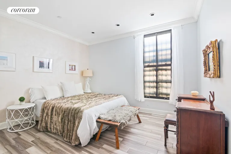 New York City Real Estate | View 180 Woodpoint Road, 1L | room 2 | View 3