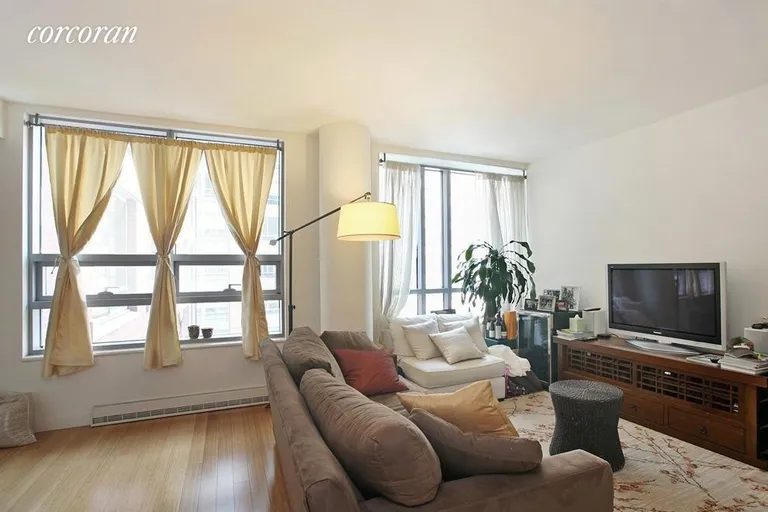 New York City Real Estate | View 2 River Terrace, 5B | 1 Bed, 1 Bath | View 1