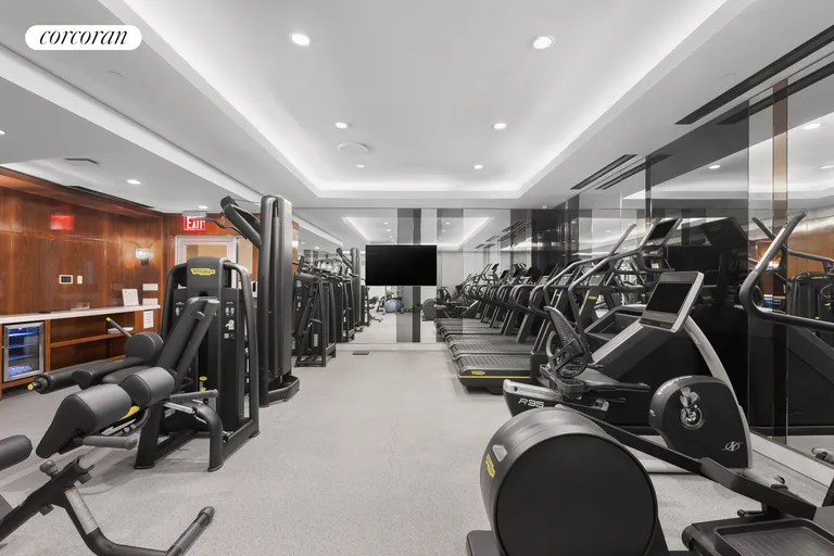 New York City Real Estate | View 21 East 61st Street, 10B | Fitness Center | View 17