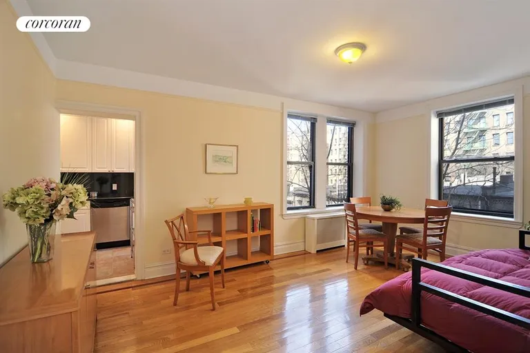 New York City Real Estate | View 801 Riverside Drive, 3H | Living Room | View 4