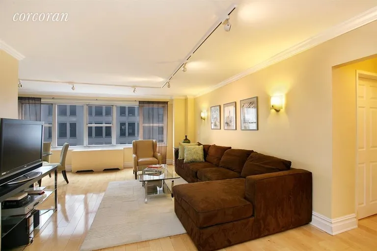New York City Real Estate | View 69 Fifth Avenue, 9E | 1 Bed, 1 Bath | View 1