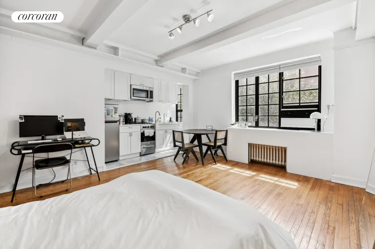 New York City Real Estate | View 211 East 35th Street, 3A | 1 Bath | View 1