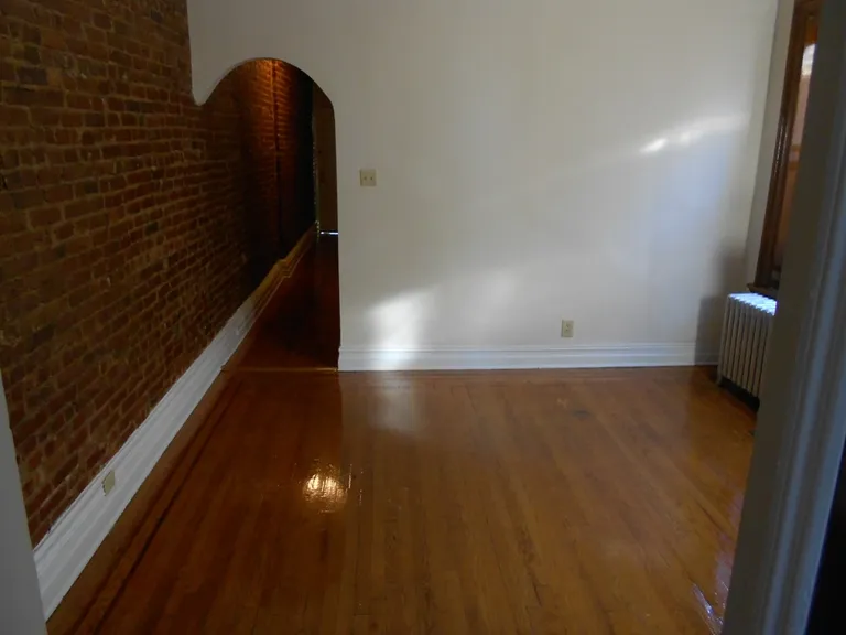 New York City Real Estate | View 812 8th Avenue, 4B | room 1 | View 2
