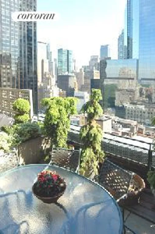 New York City Real Estate | View 62 West 62Nd Street, PHA | room 6 | View 7