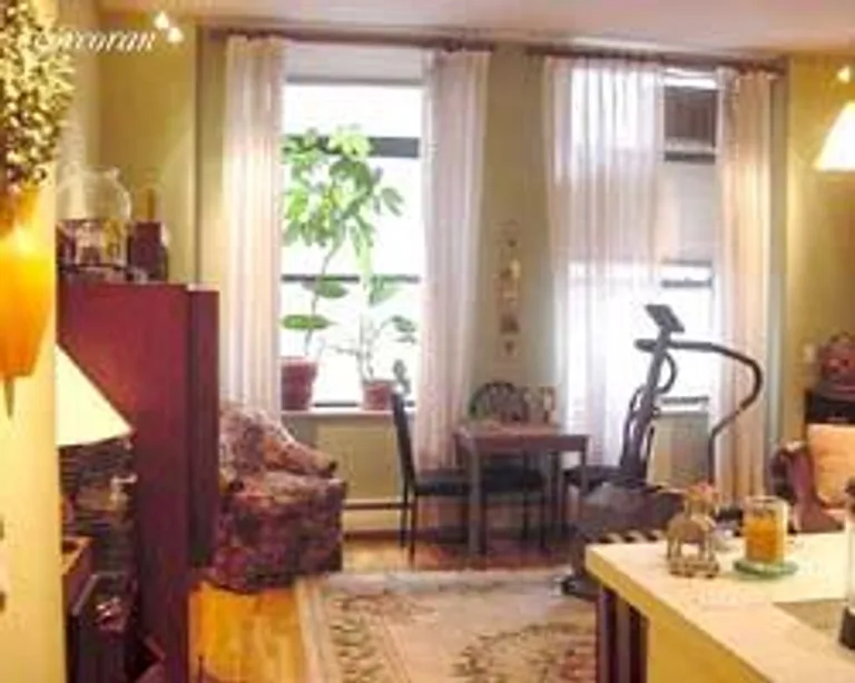 New York City Real Estate | View 257 West 17th Street, 3B | 2 Beds, 2 Baths | View 1