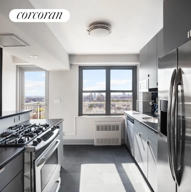 New York City Real Estate | View 115 East 9th Street, 20E | room 4 | View 5