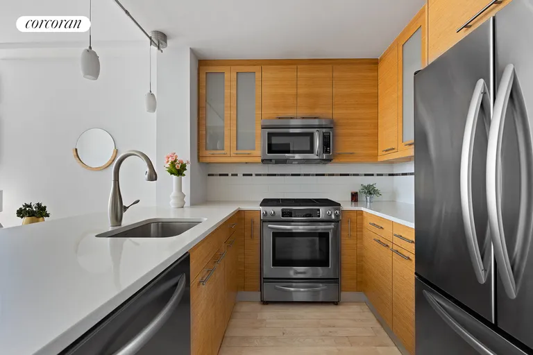 New York City Real Estate | View 251 7th Street, 7E | room 2 | View 3
