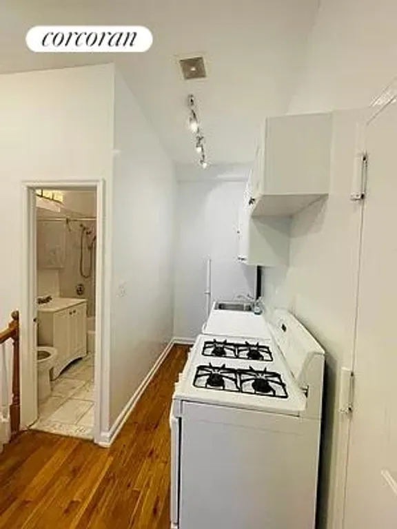 New York City Real Estate | View 361 West 51st Street, 1F | room 4 | View 5