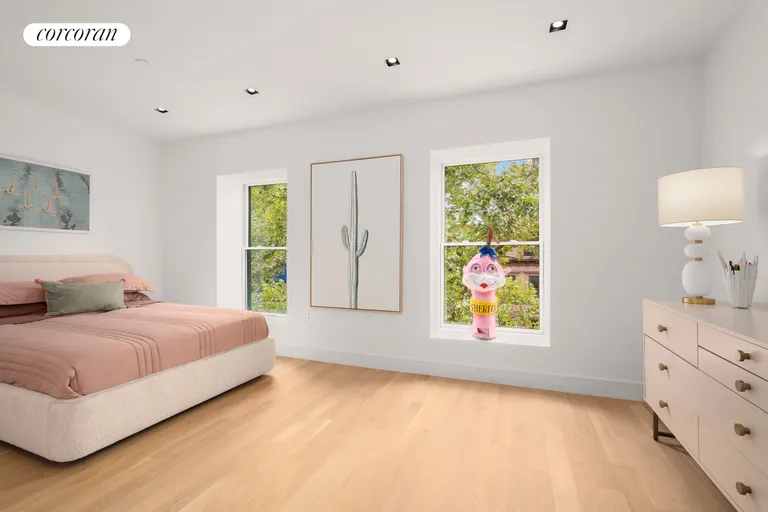 New York City Real Estate | View 141 Lefferts Place | room 13 | View 14
