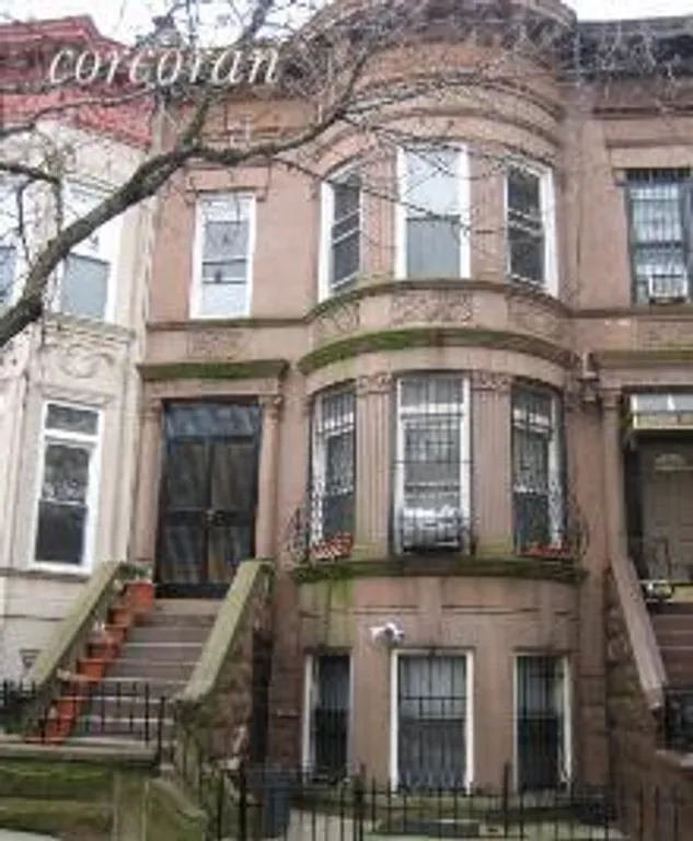 New York City Real Estate | View 914 Lincoln Place, 2 | 2 Beds, 1 Bath | View 1