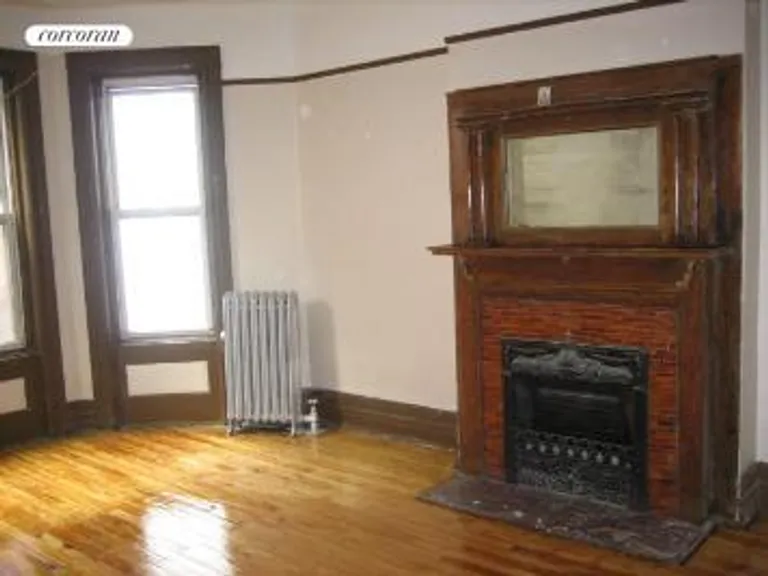 New York City Real Estate | View 914 Lincoln Place, 2 | room 3 | View 4