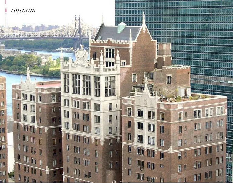 New York City Real Estate | View 25 Tudor City Place, 1701 | room 8 | View 9