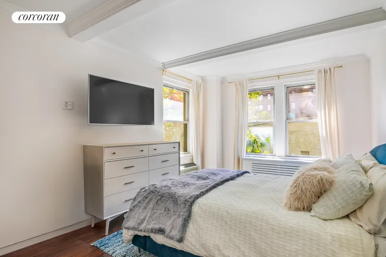 New York City Real Estate | View 400 East 59th Street, 5A | room 3 | View 4